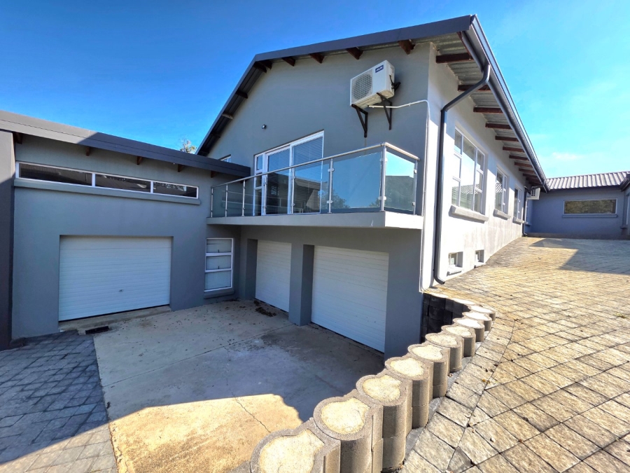 4 Bedroom Property for Sale in Panorama Free State
